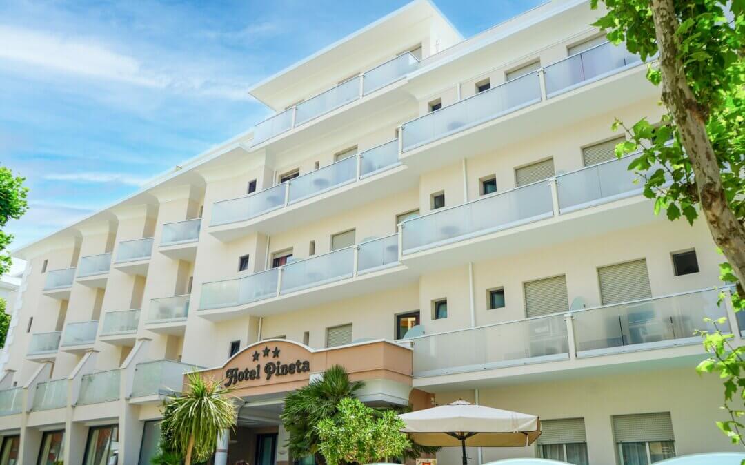 HOTEL PINETA