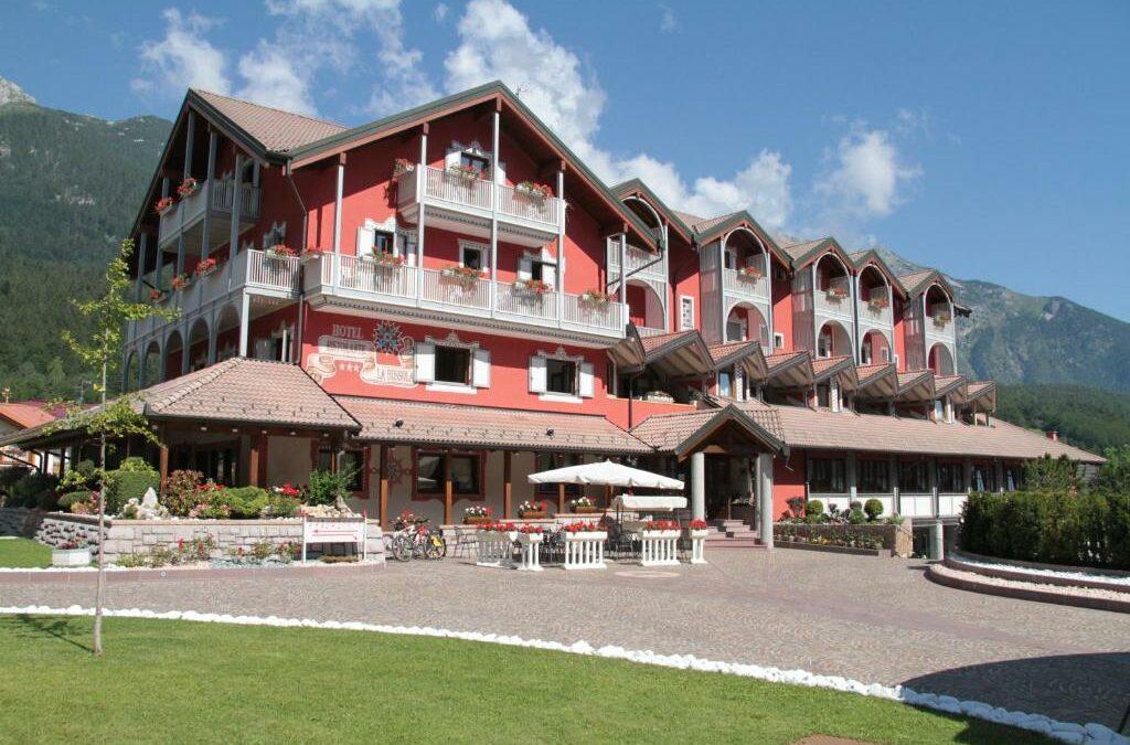 TRENTINO – HOTEL LA BUSSOLA