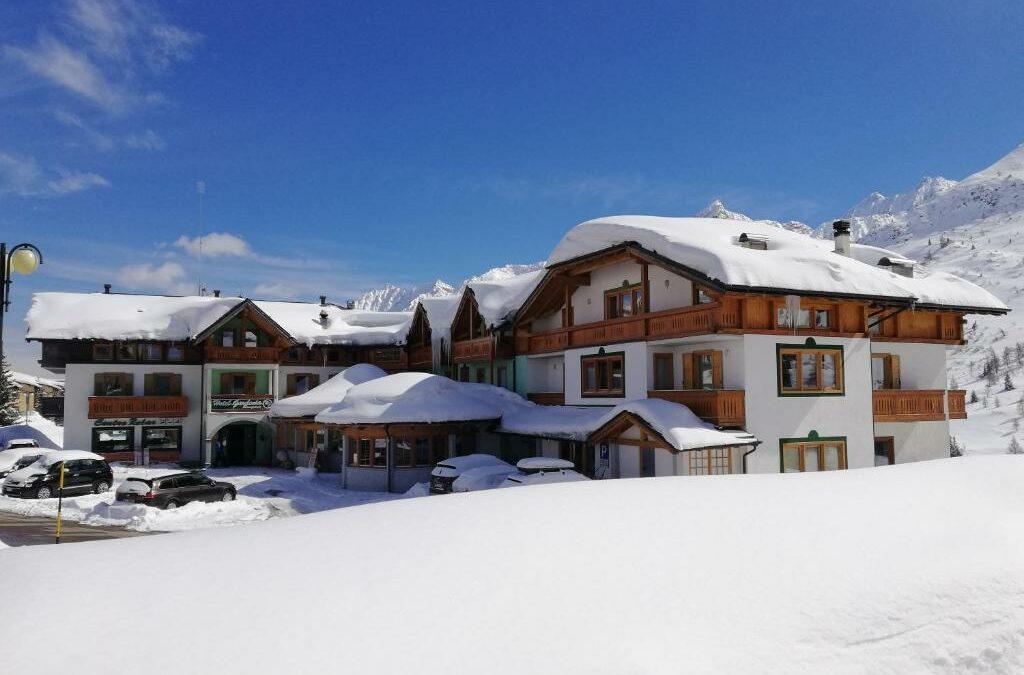 HOTEL GARDENIA